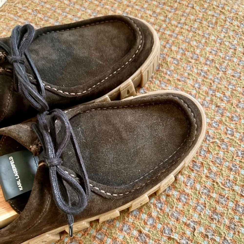 KARL LAGERFELD PARIS 
Brown Suede Wallaby Chukka Boots, Men’s 10.5 EUC - Picture 2 of 13